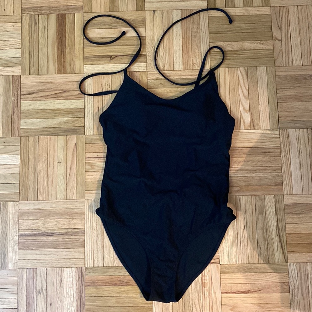 Athleta Keyhole One Piece Swimsuit